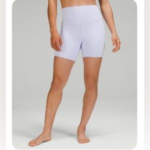 LULULEMON ALIGN SHORTS 6”. Size 10
